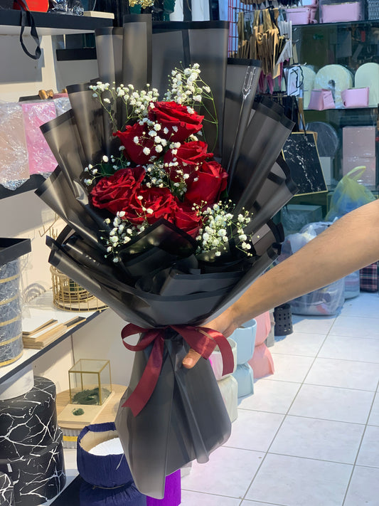 باقة ورد أحمر